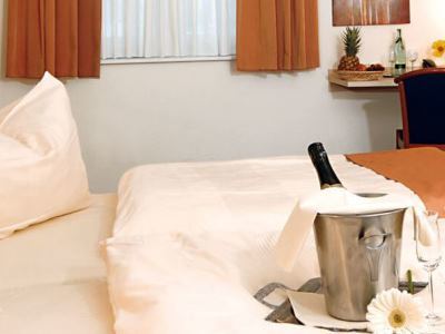 Hotel Xtra Gleis Hoerstel Ngoại thất bức ảnh